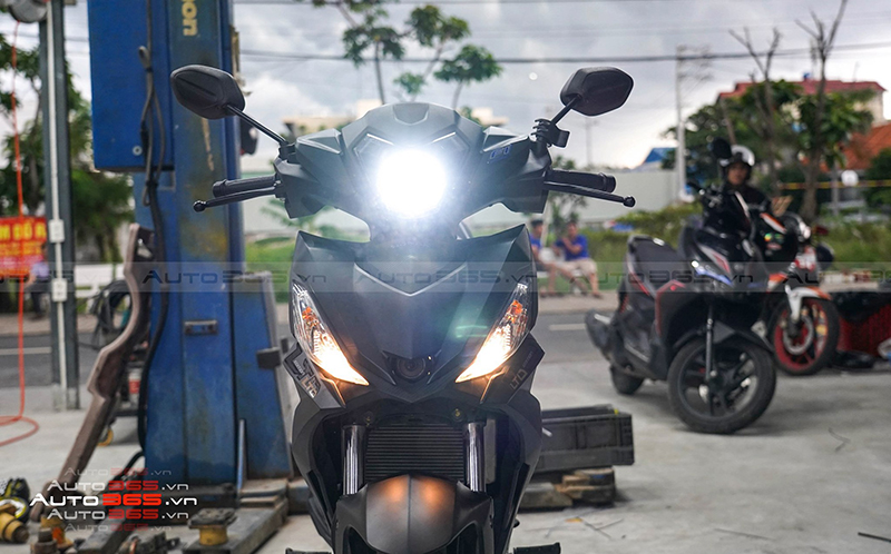 ĐỘ ĐÈN XE MÁY